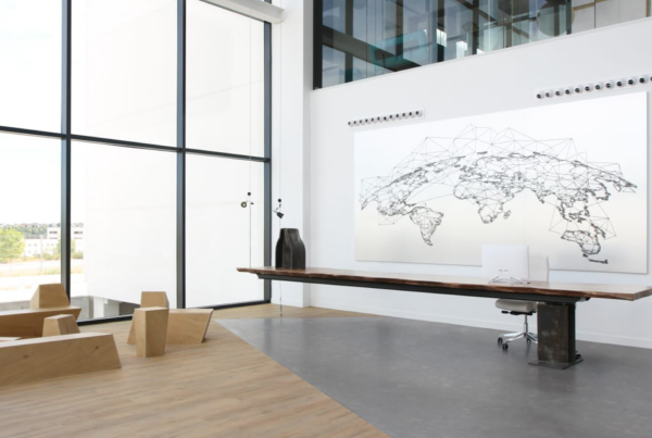 El nuevo espacio de trabajo de MontajesDelsaz inspirado en un diseño biofílico